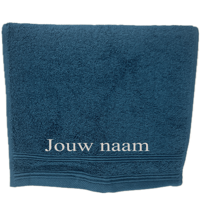 Gastendoekje met eigen naam geborduurd - petrol - 30x50cm